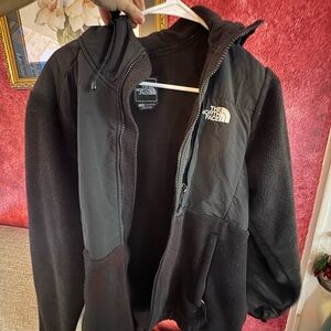 The North Face Men's Black Performance Jacket